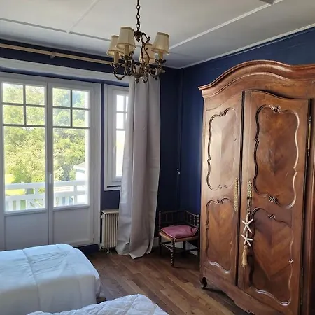 L'authentique 1900 - Les De La Cote D'amour Ferienhaus *